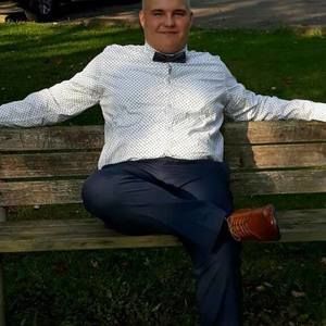 Meet your Posher, Zane